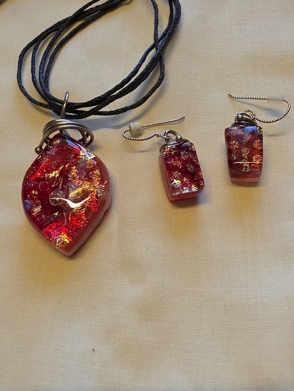 Iridescent Pink/Red Dichroic Glass Necklace and Earrings Set